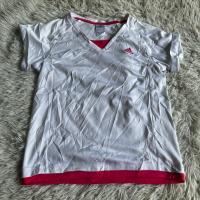 ราคา เสื้อกีฬาคอวี adidas สีขาวเลเยอร์สีชมพู ป้ายติดไซต์M ของแท้1000% (41157675165)