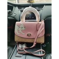 ราคา Coach Disney X Tilly Top Handle In Signature with Dalmatian Blossom/Light Khaki Multi Coated Canvas Satchel (9518711236)