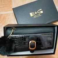 ราคา กระเป๋าสะพายข้าง 2 ซิป E&G แบรนด์แท้ Forever young (6455487353)