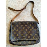 ราคา Louis Vuitton tango แท้ 100% (6474047801)