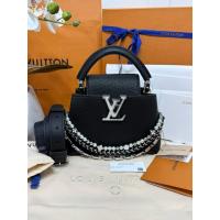 ราคา Lv Capucines mini microchip (41514951788)