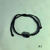 ราคา กำไลข้อมือ ถักเชือกเทียน งาน Handmade (40220615075)