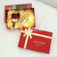 ราคา 圣诞节包装纸 สีแดงสวรรค์และโลกปกโบว์กล่องของขวัญของขวัญวันเกิดกุหลาบสีแดงลิปสติกกล่องบรรจุภัณฑ์กล่องของขวัญทานาบาตะ (50201920959)