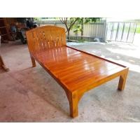 ราคา เตียงนอน3.5ฟุต เตียงหัวโค้ง เตียงไม้สัก เตียงไม้มีหัว ส่งแบบประกอบแล้ว (หัวโค้งมีร่องระบาย) ผลิตจากไม้สักแท้100% แข็งแร (27370331436)