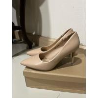 ราคา มือสอง Palette Pairs รองเท้าส้นสูง สีนู้ด หัวแหลม 3.5 นิ้ว เบอร์ 38 (25392580235)