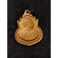 ราคา เหรียญทองแดง ร5 ที่ระลึก 108 ปี โรงเรียนนายร้อย จปร 2538 สภาพสวย เดิม บล็อกกษาปณ์ ผ่านพิธีปลุกเสกใหญ่ (15799124173)