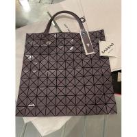 ราคา BaoBao PRISM GLOSS10×10 บล็อค ของแท้จาก Shop baobao issey Miyake (27211419801)