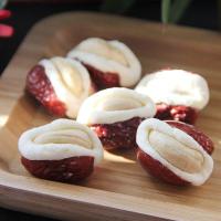 ราคา 2025 สินค้าใหม่ Desert Guest เม็ดมะม่วงหิมพานต์แซนวิชนม Fu เอววันที่นมวันที่สดแพคเกจขนาดเล็กขนมผลไม้แห้ง20251204 (44552601298)