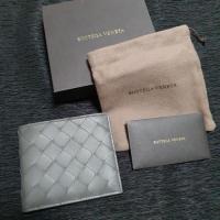 ราคา Bottega Veneta Wallet 8 cards แท้ (5736199503)