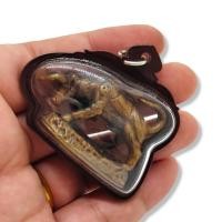 ราคา วัวธนูรุ่นแรก หลวงปู่กาหลง เขี้ยวแก้ว เลี่ยมกรอบกันน้ำแบบพรีเมี่ยม อานุภาพคุ้มครองดูแลป้องกันภัย (16695956548)