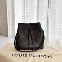 ราคา กระเป๋า Louis vuitton มือสอง ของแท้100% (20250747250)