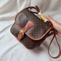 ราคา Celine​ vintage​ crossbody​ แท้100% (3444028606)