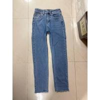 ราคา Bershka กางเกงยีนส์ขายาว (44269278596)