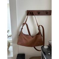 ราคา KNT กระเป๋าสะพายหนังกลับ รุ่น Vi080 สายปรับความยาวได้ 2 สาย สะพายได้ทุกโอกาส จุของได้เยอะ แข็งแรงทนทาน สีน้ำตาลอ่อน (28927727104)