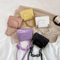 ราคา KBP008-กระเป๋าMinibag-สะพายข้างใบเล็กลายจรเข้-12x10x6 cm (29490173561)