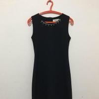 ราคา เดรสสั้นสีดำ ป้าย maikaew size s (5500346764)
