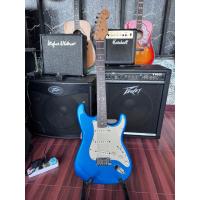 ราคา กีตาร์ไฟฟ้ามือสอง fender american standard chorme blue (29489483972)