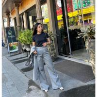 ราคา กางเกงเอวสูง ซิปหน้า กางเกงทรงกระบอกปลายกระดิ่งเล็กน้อย (25075892873)