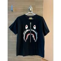 ราคา เสื้อยืดคอกลม ยี่ห้อ Bape a bathing ape ขนาด M สีดำ จาก shop ไทย ของแท้ 100% เจ้าของขายเองค่ะ (29957768101)