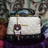 ราคา กระเป๋าถือสีขาวครีมน่ารักๆ (9116695650)