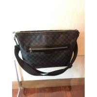 ราคา Louis Vuitton Damier Graphite Mick MM used like new authentic sale สภาพดี​ ไม่มีตำหนิค่ะ​ ไม่ใช่newนะคะเก็บอย่างเดียวค่ะ (16811036722)