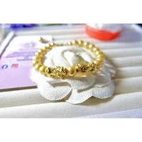ราคา สร้อยข้อมือไข่มุกแท้100%สีทอง บูชาปี่เซี่ยะทองแท้99.99% 1 g. (7186869757)