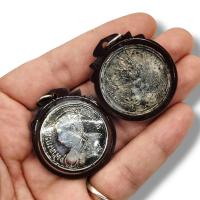 ราคา [M6]HTเหรียญจุฬาลงกรณ์สยามมินทร์ ด้านหลังเป็นพระนารายณ์ทรงครุฑ เลี่ยมกรอบกันน้ำอย่างดี สุดยอดแห่งเหรียญมหามงคล (22144878926)