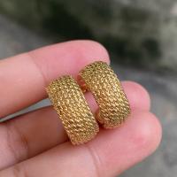 ราคา ต่างหูหนีบวินเทจแบรนด์ Monet (23654586195)