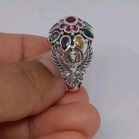 ราคา แหวนเงิน ครุฑ ล้อมพลอยนพเก้า พลอยหลากสี พร้อมส่ง (26600259882)