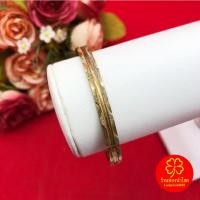 ราคา กำไลคลิปล็อคทองเหลืองตัดลาย ไม่ชุบ งานดิบ เส้นผ่านศูนย์กลาง 5.1 ซม. วินเทจ ใส่ในชีวิตประจำวันได้ (43370308905)