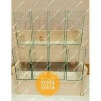 ราคา ชั้นวางพร้อมโหลปลากัด ขนาด3×3×6 นิ้ว จำนวน 8ใบ (3242910762)