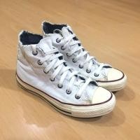 ราคา Converse all star หุ้มข้อ ไซส์5=38ของแท้! มือสอง สภาพ80% (1245839131)