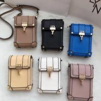 ราคา NEW✨ กระเป๋า LYN ขนาด 6 นิ้ว ทรงกล่อง พร้อมสายสะพายยาว (6178197624)