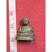 ราคา รูปหล่อหลวงปู่ทิมวัดละหารไร่มีโค๊ตมีจารผ่านพิธีปลุกเสกแล้วเขาแกะความสูง 2 นิ้วขนาดตั้งหน้ารถห้อยคอก็ได้ (52702320512)