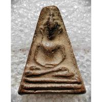 ราคา พระผงสุพรรณ อู่ทองออกศึก รุ่นจงอางศึก วัดพระศรีรัตนมหาธาตุ จ.สุพรรณบุรี ปี 2510 เนื้อดินผสมผง (23280189617)