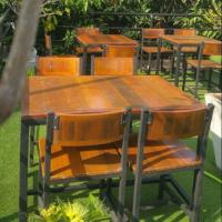 ราคา ชุดโต๊ะเก้าอี้ขาเหล็กปูไม้เก่า (1823181734)