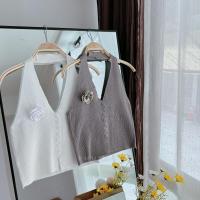 ราคา เสื้อคล้องคอไหมพรม+เข็มกลัดดอกไม้ (24822365881)