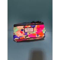 ราคา กระเป๋าเครื่องสำอาง Elizabeth Arden (24713767699)