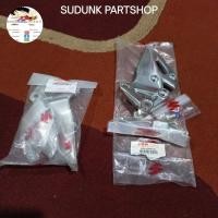 ราคา พักเท้าหน้า suzuki gsx r150 gsx s150 gsx s150 gsx bandit original sgp (45902170371)