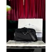 ราคา Prada Nylon Belt Bagของแท้100% (26171662630)