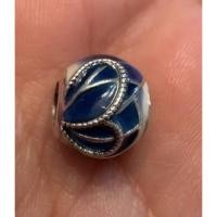 ราคา (ของแท้ หายาก‼️) Pandora Blue Wing Butterfly Charm แพนโดร่าชาร์มปีกผีเสื้อฟ้า ของแท้ มือหนึ่ง ทุกชิ้นครับ (46451871263)