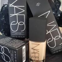 ราคา รองพื้นนาร์สเชียร์โกล NARS Sheer Glow Foundation 30 ml (1241742461)