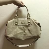 ราคา ขายเท❗️กระเป๋าทรงหมอน Coach แท้ (5617556693)