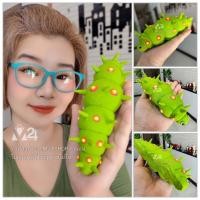 ราคา (1 ตัว) ตัวใหญ่ หนอนชาเขียว หนอนปลอม ของเล่นแก้งคน ของเล่นยุค 90 สัตว์ปลอม ฮาโลวีน Halloween m24 (24221502024)