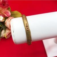 ราคา กำไลคลิปล็อคงานดิบทองเหลืองตัดลาย เส้นผ่านศูนย์กลาง 4.8 ซม.งานดิบไม่ได้ชุบ ทองเหลืองโบราณ ใส่ได้ทุกโอกาส พร้อมส่ง (26878474599)