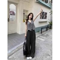 ราคา kloset A - Set เสื้อแขนกุดคอวี+กางเกงขายาว (22650269697)