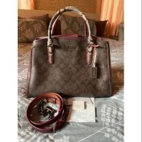 ราคา กระเป๋า COACH รุ่นถัง 12 นิ้ว (7344315286)