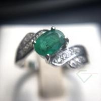 ราคา แหวนมรกตแซมเบียแท้ ตัวเรือนเงินแท้ 92.5 ชุปทองคำขาว (1454543712)