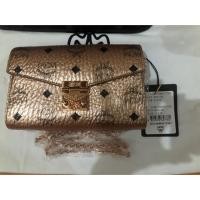 ราคา MCM Millie Crossbody in Visetos color: Champagne Gold (6522244235)