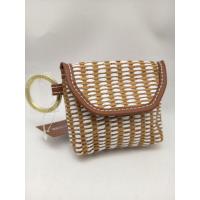 ราคา กระเป๋าเครื่องสำอางเอสเต้ สีน้ำตาล,ขาว ใส่แป้งพัฟลิปสติกหรือพวงกุญแจ (42368752434)